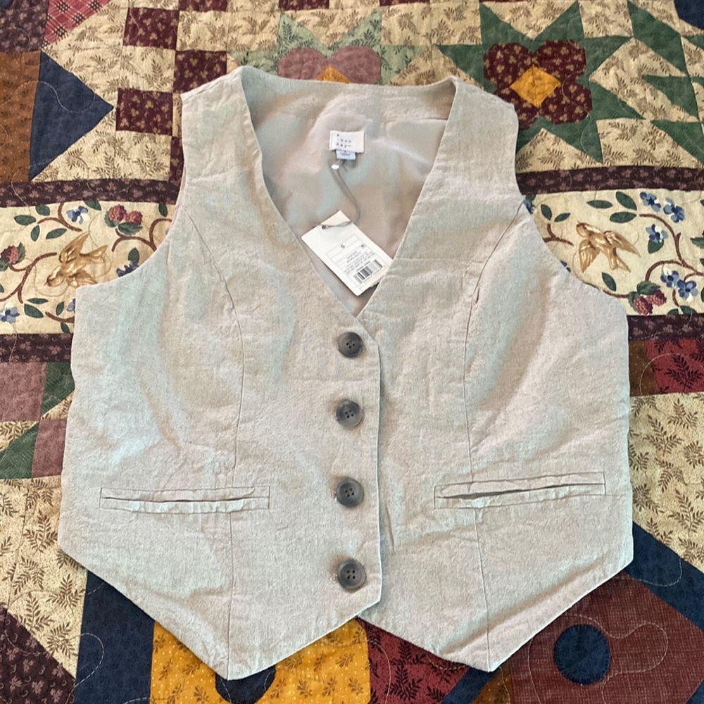 A new day linen vest